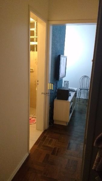 Apartamento para Venda - 32.84m², 1 dormitório, Petrópolis