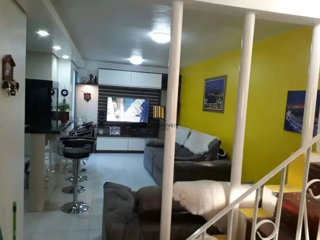 Sobrado 3 dormitórios no bairro Jardim Leopoldina