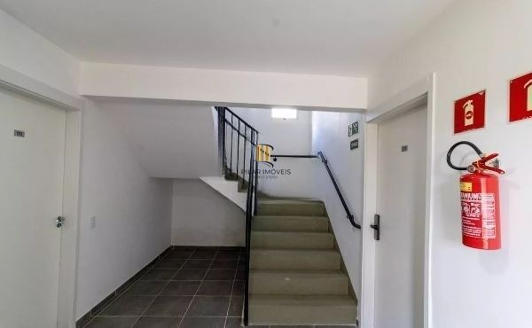 Apartamento na Restinga de 2 dormitórios e vaga