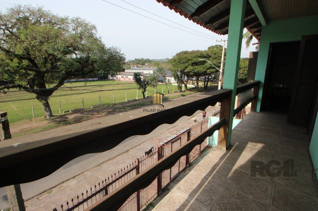 Casa sobrado no Jardim Itú Sabara de 3 dormitórios