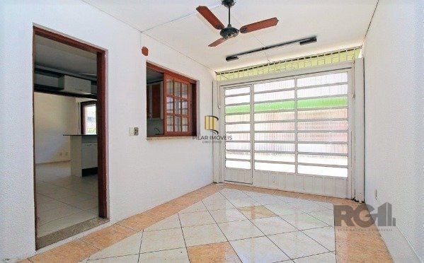 Casa Condomínio Cristal 3 dormitórios  e 3 vagas