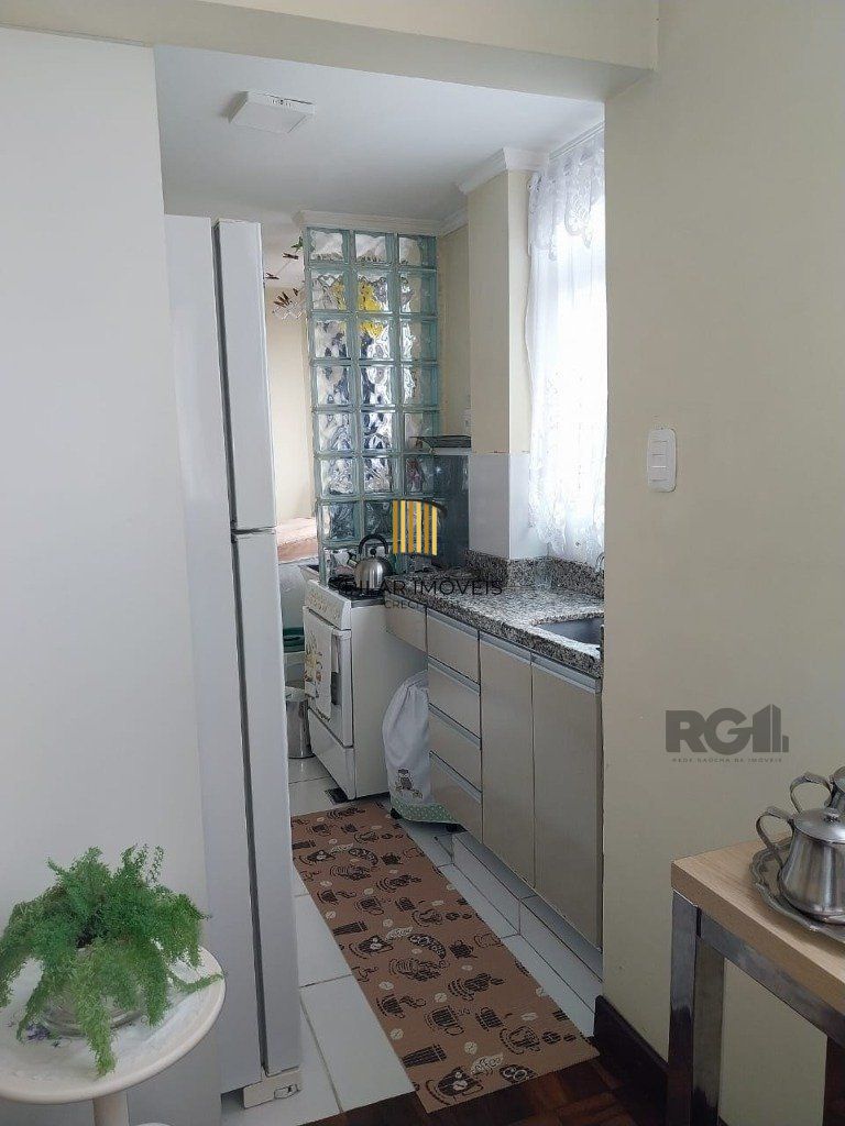 Apartamento 2 dormitórios no bairro Floresta
