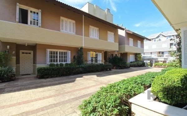 Casa de Condomínio 3 dormitórios no bairro Vila Jardim