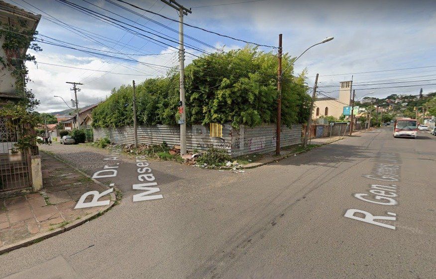 Terreno com 325m² na Medianeira