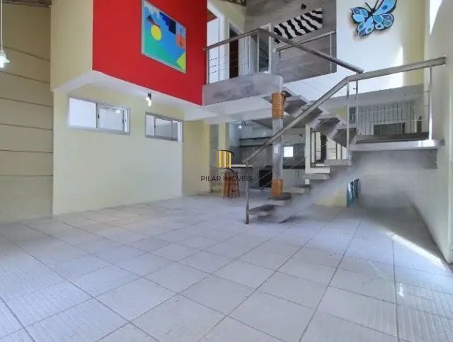 Sobrado 3 dormitórios no bairro Cristal