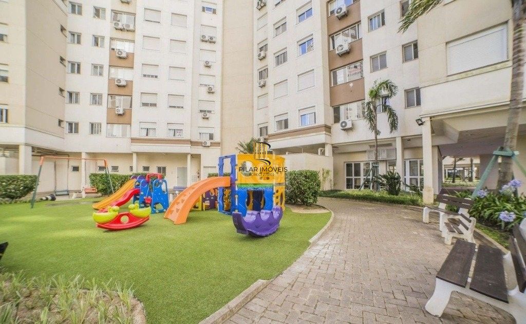 Apartamento de 3 dormitórios e vaga no bairro Vila Ipiranga