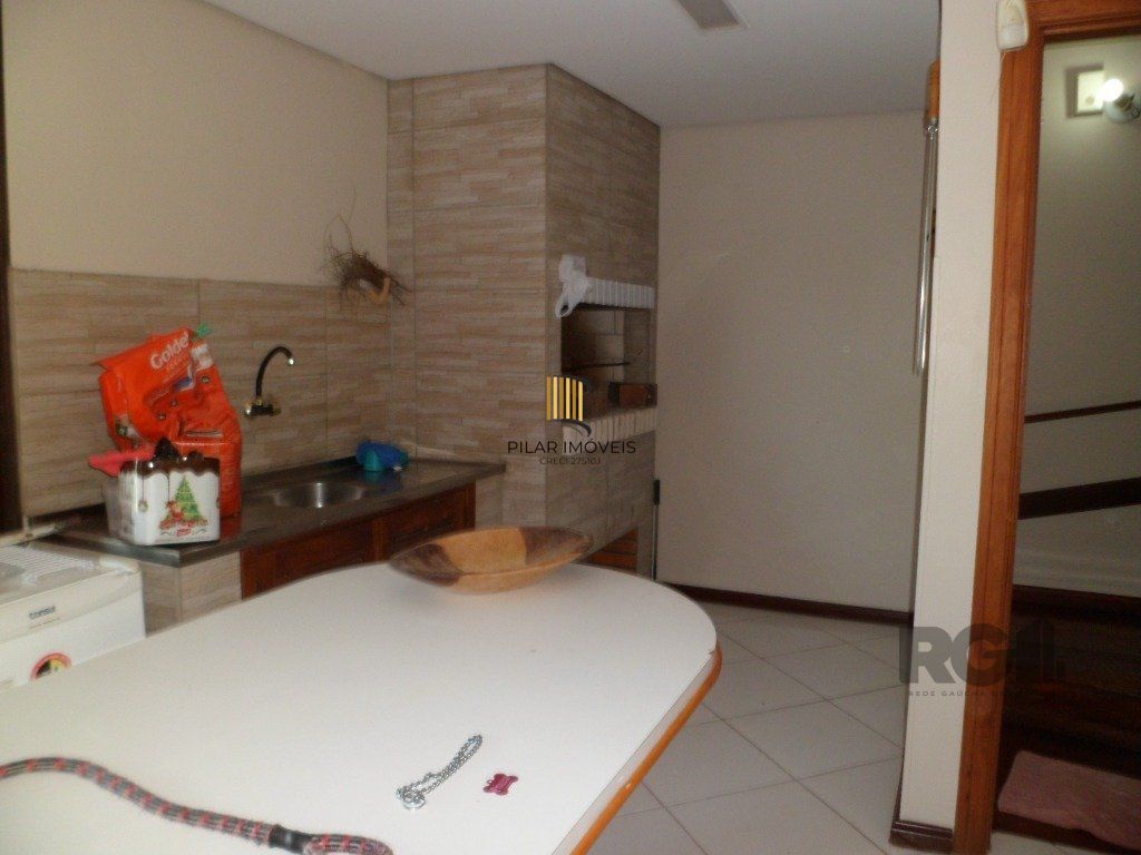 Residência individual no Jardim Itu - 3 dormit suíte, 2 gar. piscina/academia