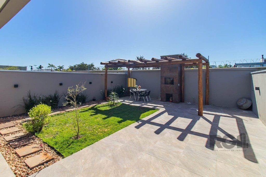 Casa Condominio 3 Dormitório(s) Bairro Sans Souci