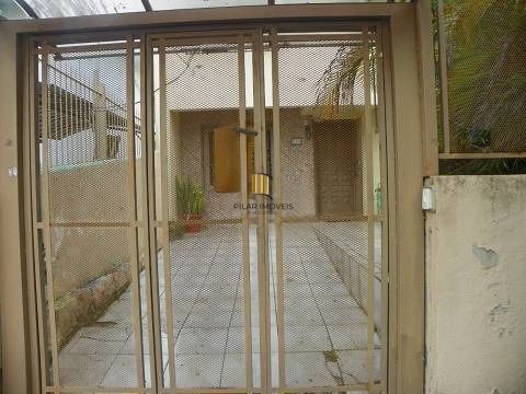 Casa 5 dormitórios no bairro Menino Deus