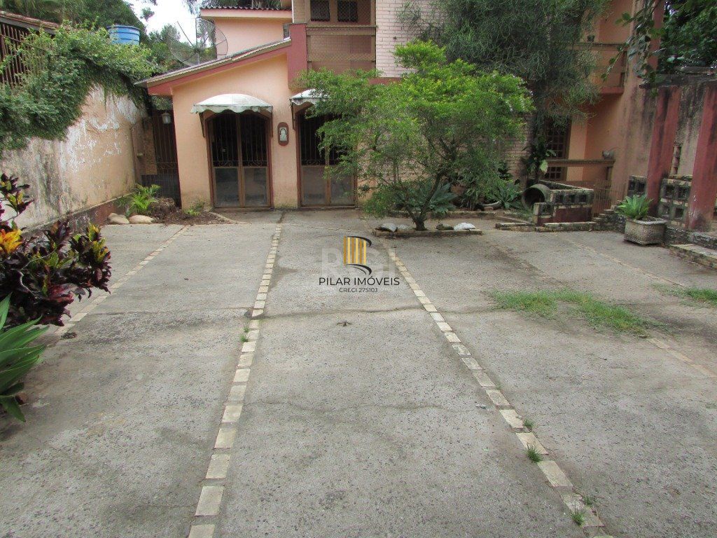 Casa Condominio para Venda - 200m², 3 dormitórios, sendo 1 suites, 4 vagas - São Lucas
