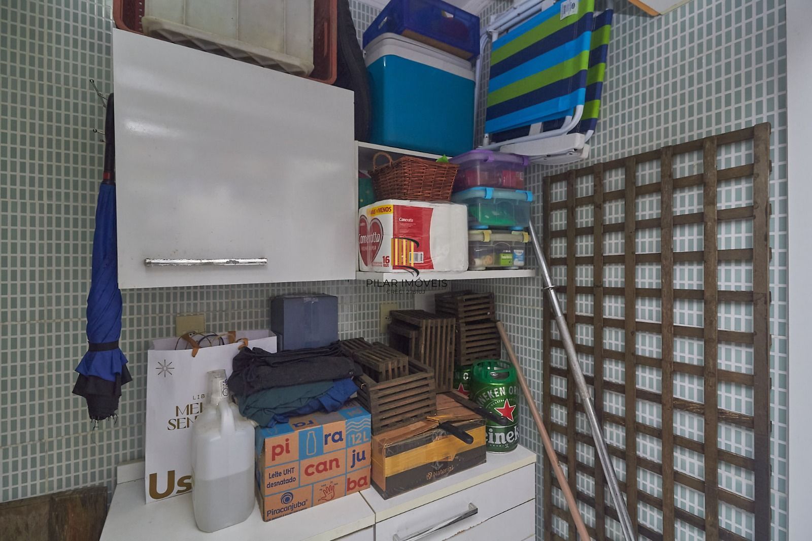Casa sobrado em condomínio fechado no Alto Petrópolis de 2 dormitórios e vaga