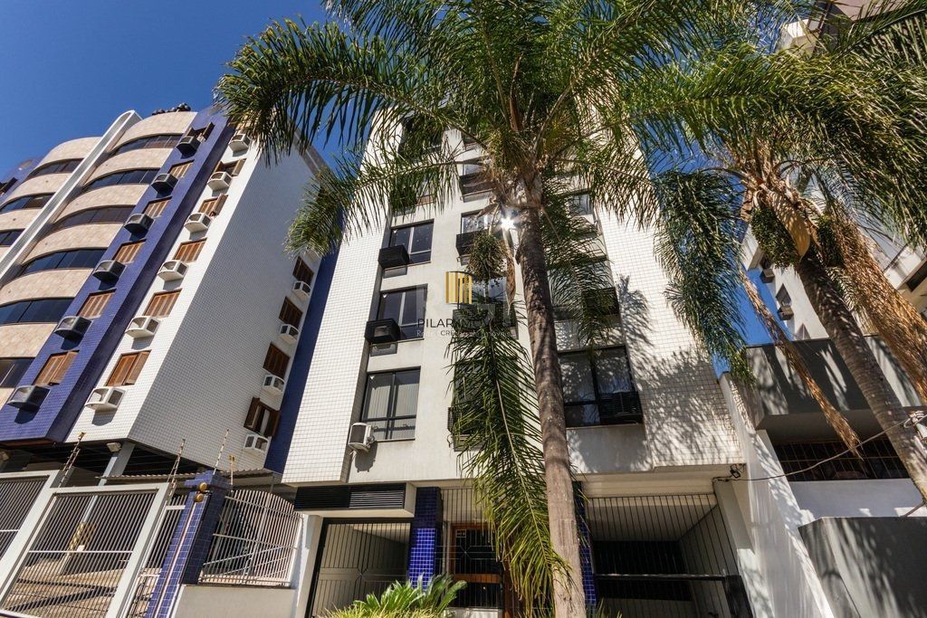 Sala comercial no bairro Petrópolis frente desocupada