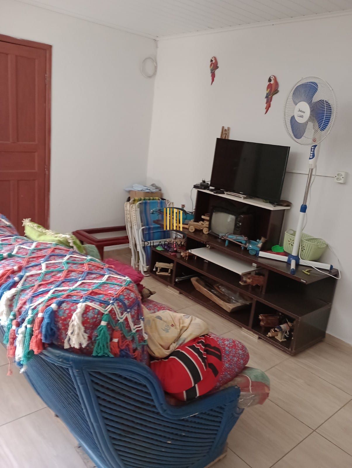 Casa 3 dormitórios no bairro Mirim