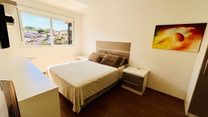 Apartamento no Condomínio Park Plaza de 2 dormitórios e vaga
