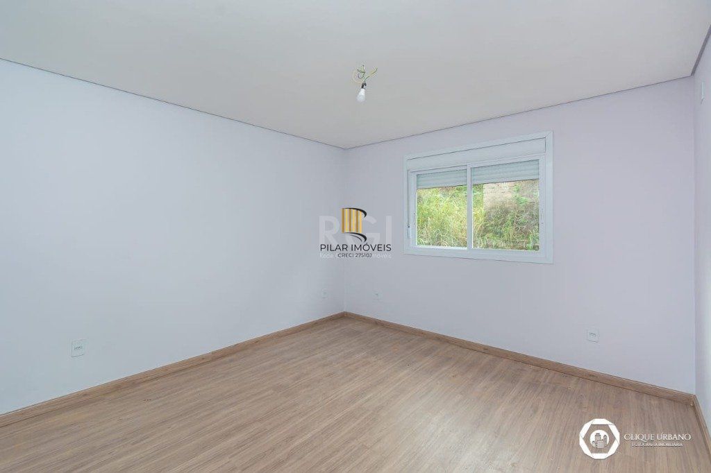 Casa Sobrado NOVO de 3 dormitórios 2 vagas