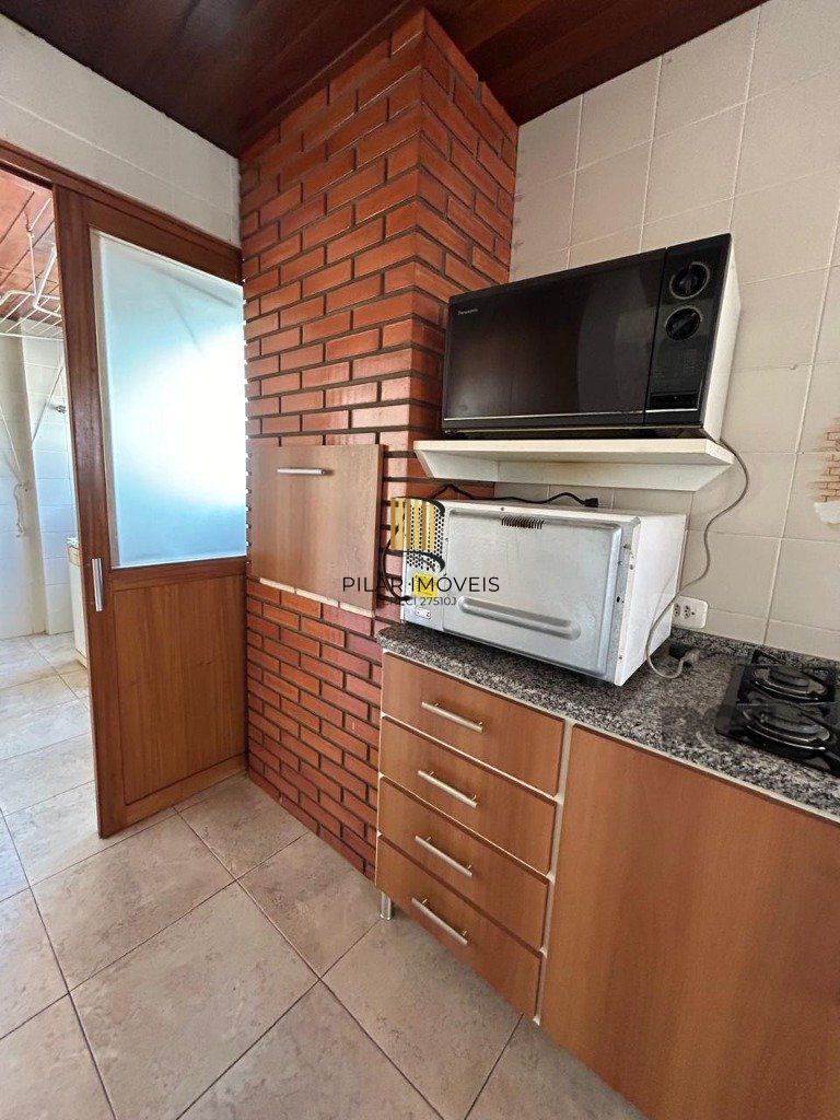 Apartamento 3 dormitórios no bairro Menino Deus