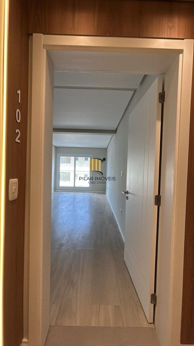 Apartamento no Centro de Canela de 2 dormitórios e vaga