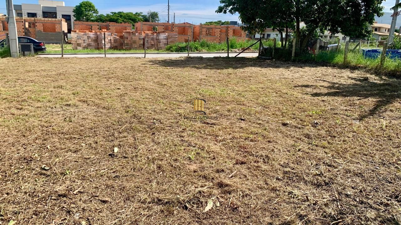EXCELENTE TERRENO GAROPABA SC. ÓTIMO LOCAL PARA MORAR OU INVESTIR.