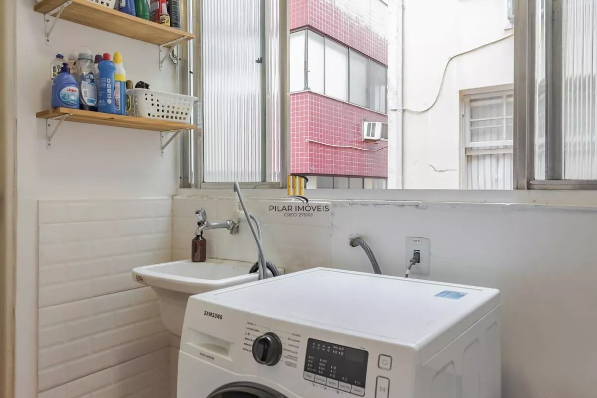 Apartamento no bairro Independência de 3 dormitórios