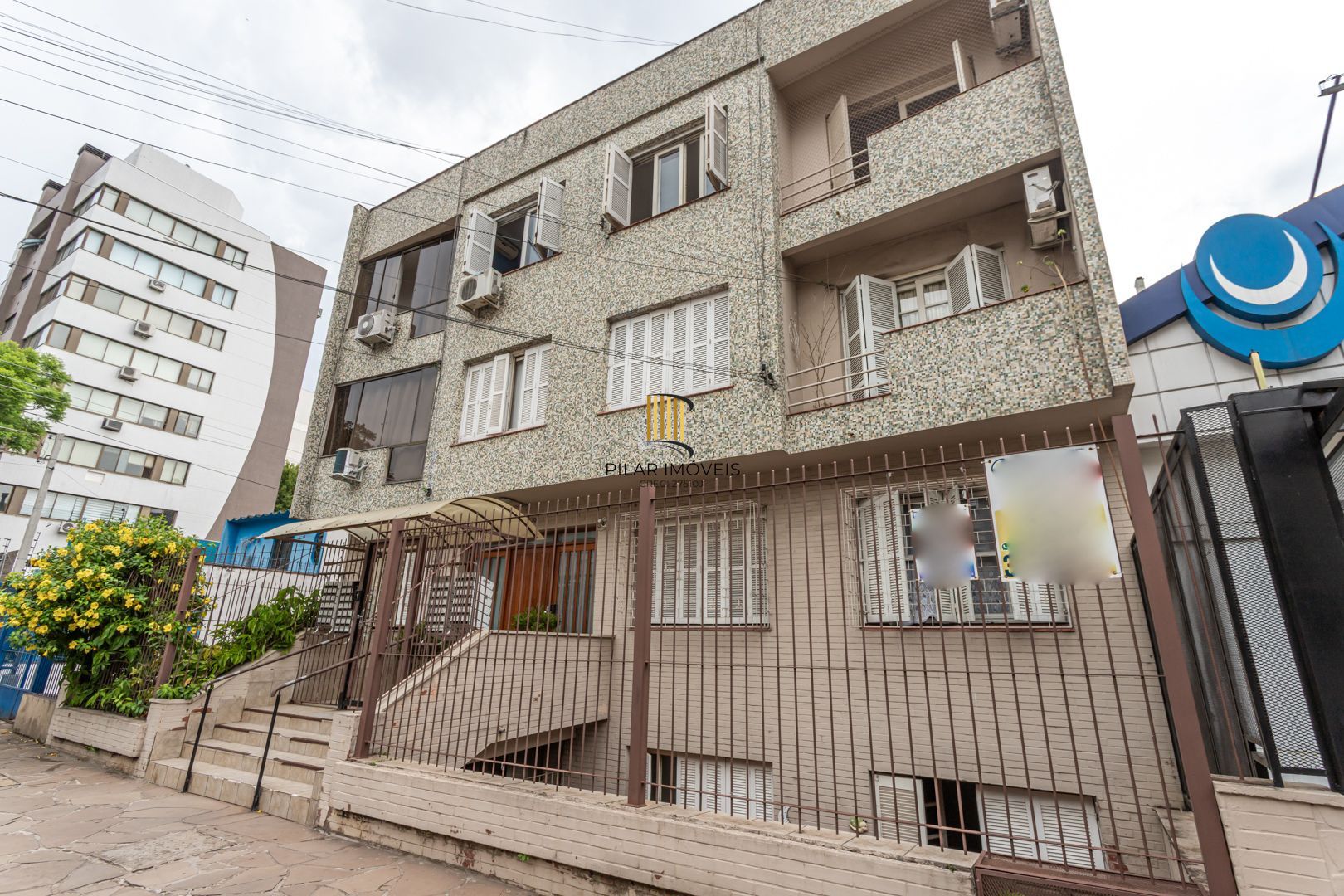 Apartamento no bairro Petrópolis de 3 dormitórios com 91m²