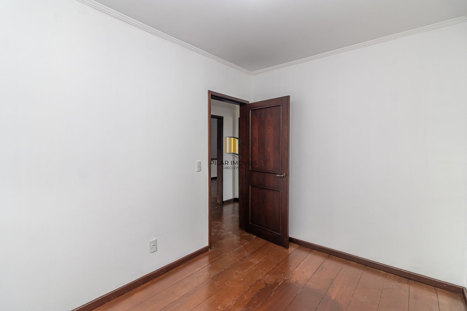 Casa no bairro Jardim Planalto de 3 dormitórios e 3 vagas