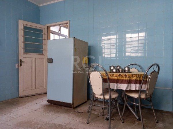 Apartamento no Bom Fim de 3 dormitórios frente com 103m²