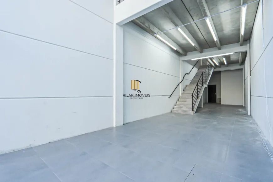 Loja ótima Localização