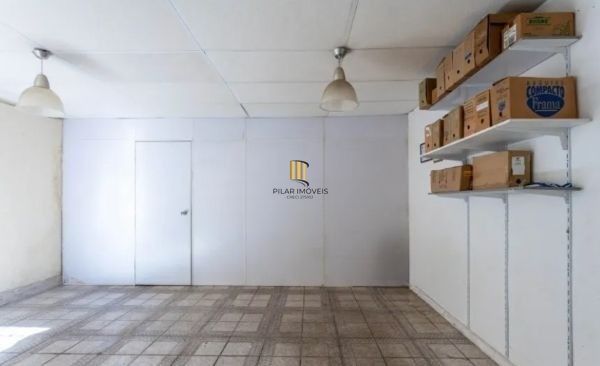 Casa sobrado no bairro Sarandi de 3 dormitórios e 2 vagas