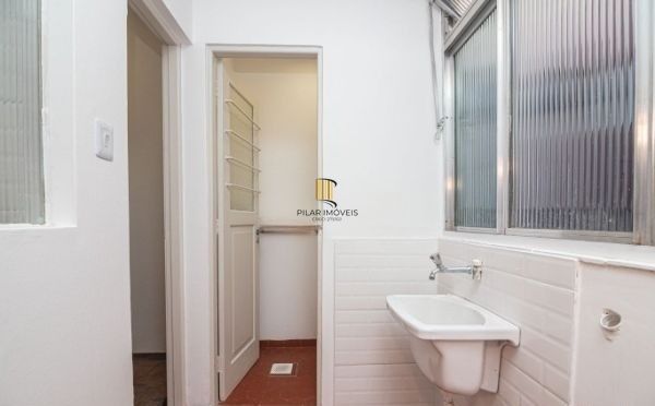 Apartamento no bairro Independência de 3 dormitórios