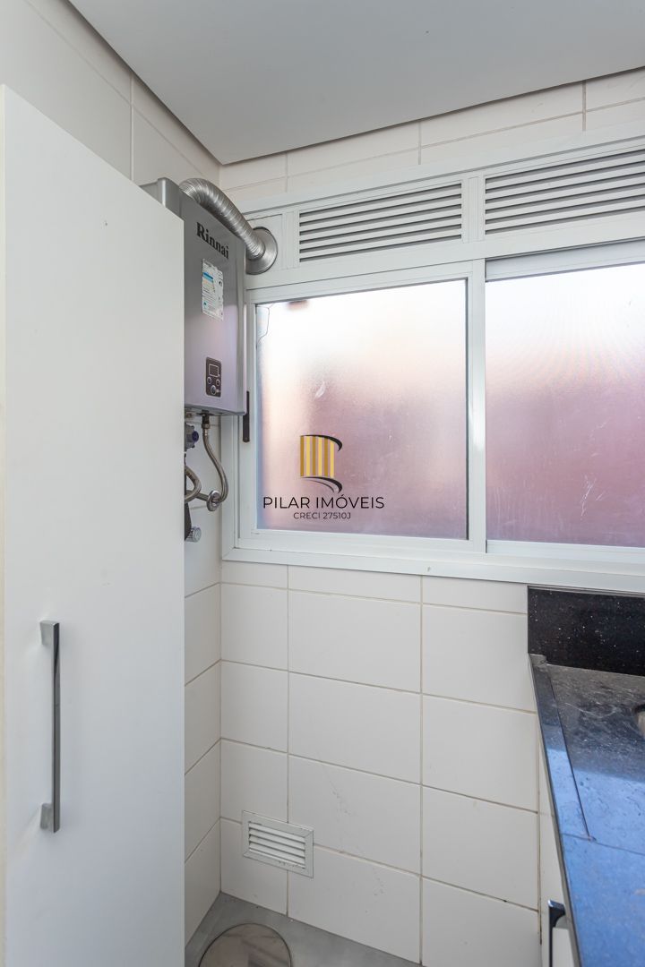 Apartamento Garden no bairro Pertrópolis de 3 dormitórios e 2 vagas DESOCUPADO