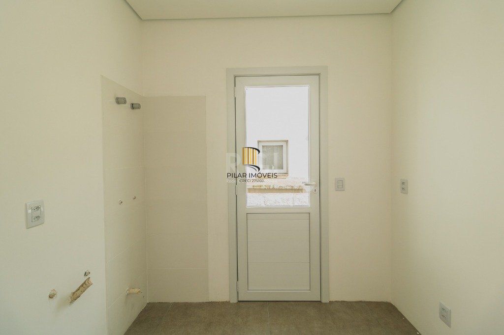 Casa Condominio para Venda - 197m², 3 dormitórios, sendo 3 suites, 4 vagas - Krahe