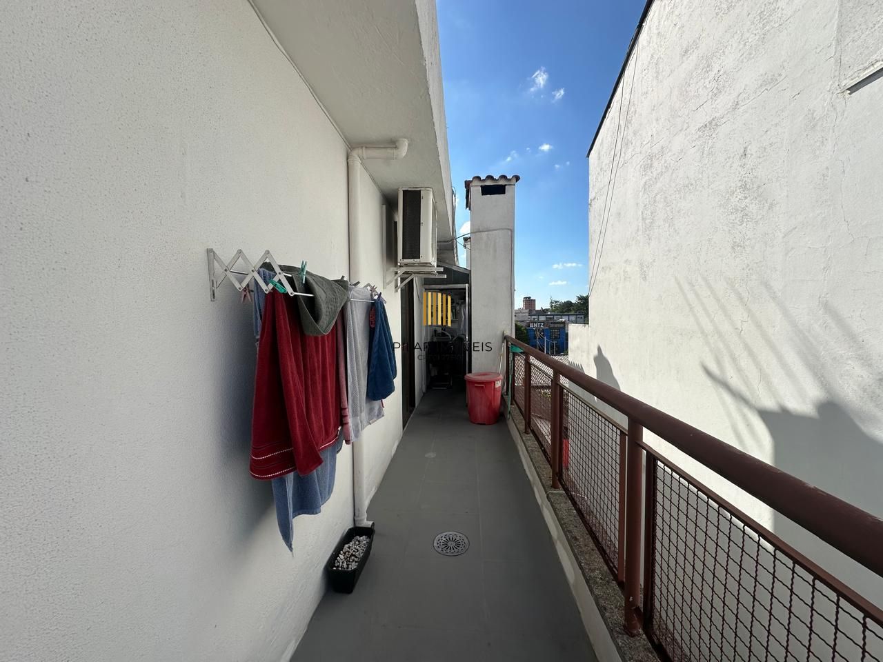 Ótima cobertura de 3 dormitórios com 232m² no bairro Passo da Areia.