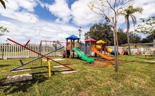 Apartamento no bairro cavalhada de 2 dormitórios e vaga