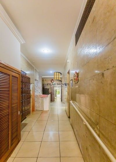 Apartamento no Centro de 3 dormitórios DESOCUPADO