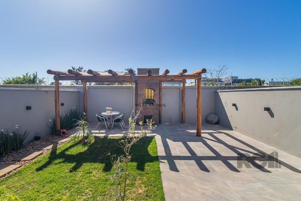 Casa Condominio 3 Dormitório(s) Bairro Sans Souci