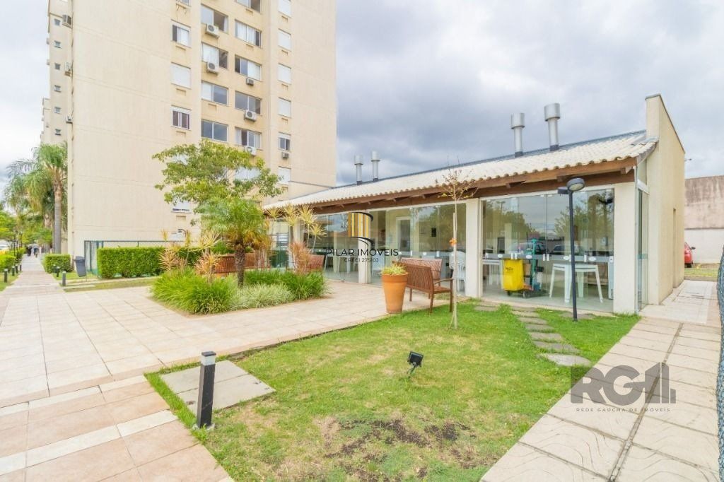 Apartamento no Sarandi de 2 dormitórios, vaga e infra