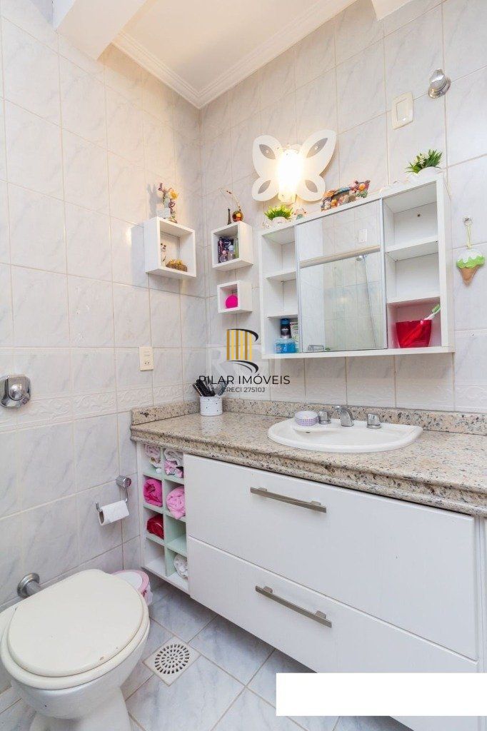 Casa Condominio para Venda - 240.5m², 3 dormitórios, sendo 1 suites, 3 vagas - Ipanema