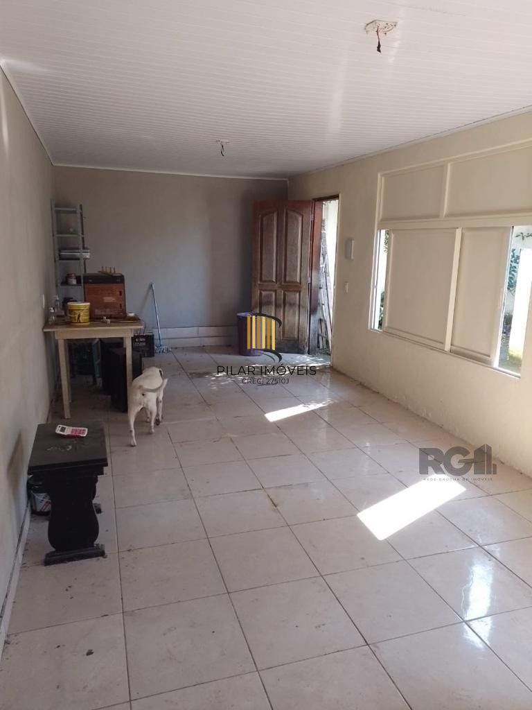 Casa 02 dormitórios, no bairro Parque Ipiranga, em Gravataí, RS.