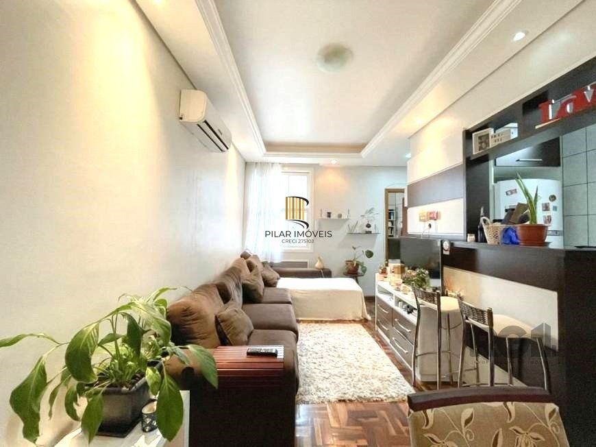 Apartamento de 1 dormitório, Petrópolis MOBILIADO