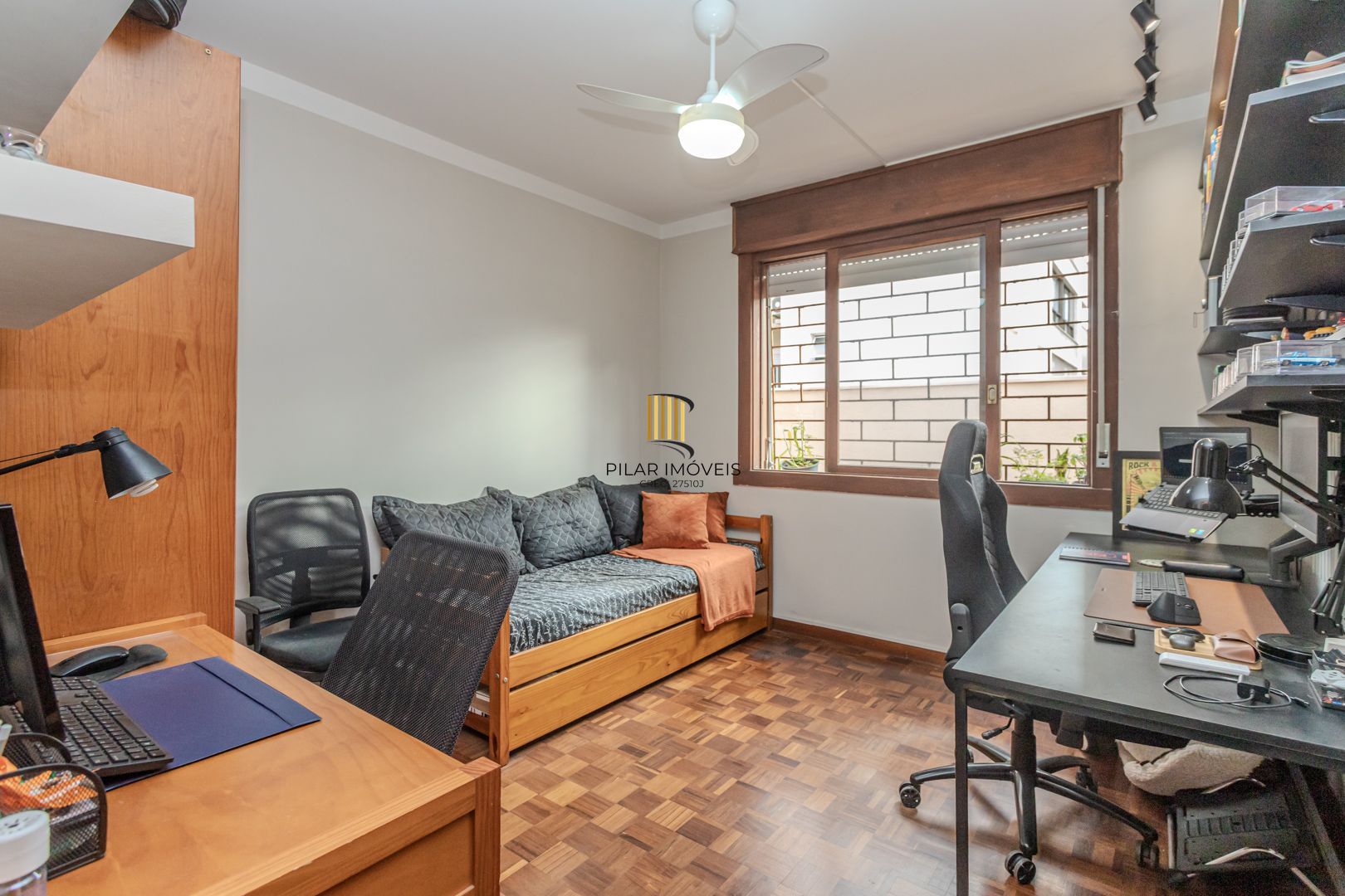 Apartamento de 3 dormitórios e vaga no bairro Petrópolis