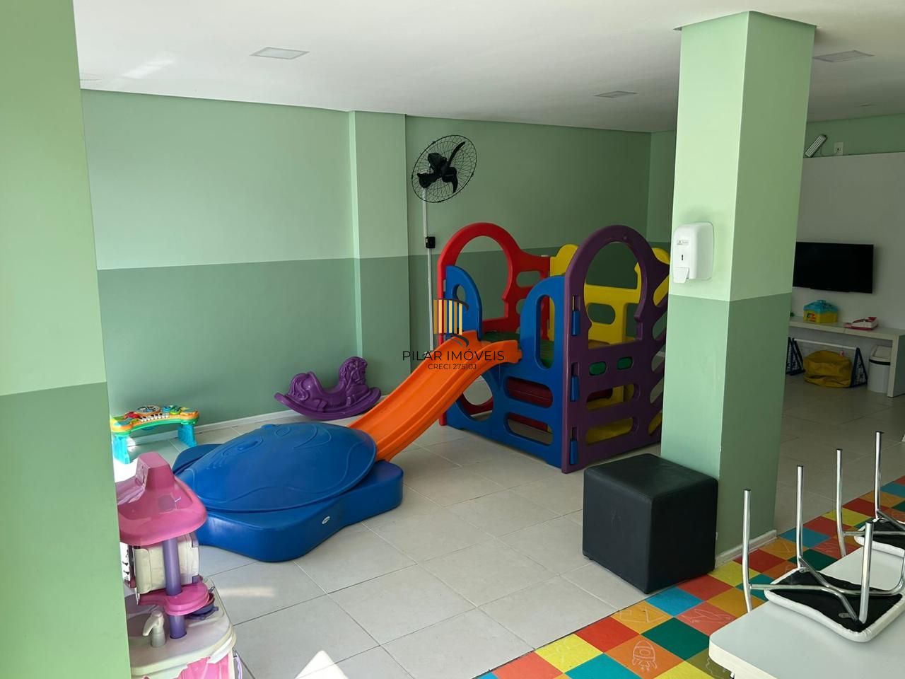 Apartamento no Sarandi de 3 dormitórios e 2 vagas