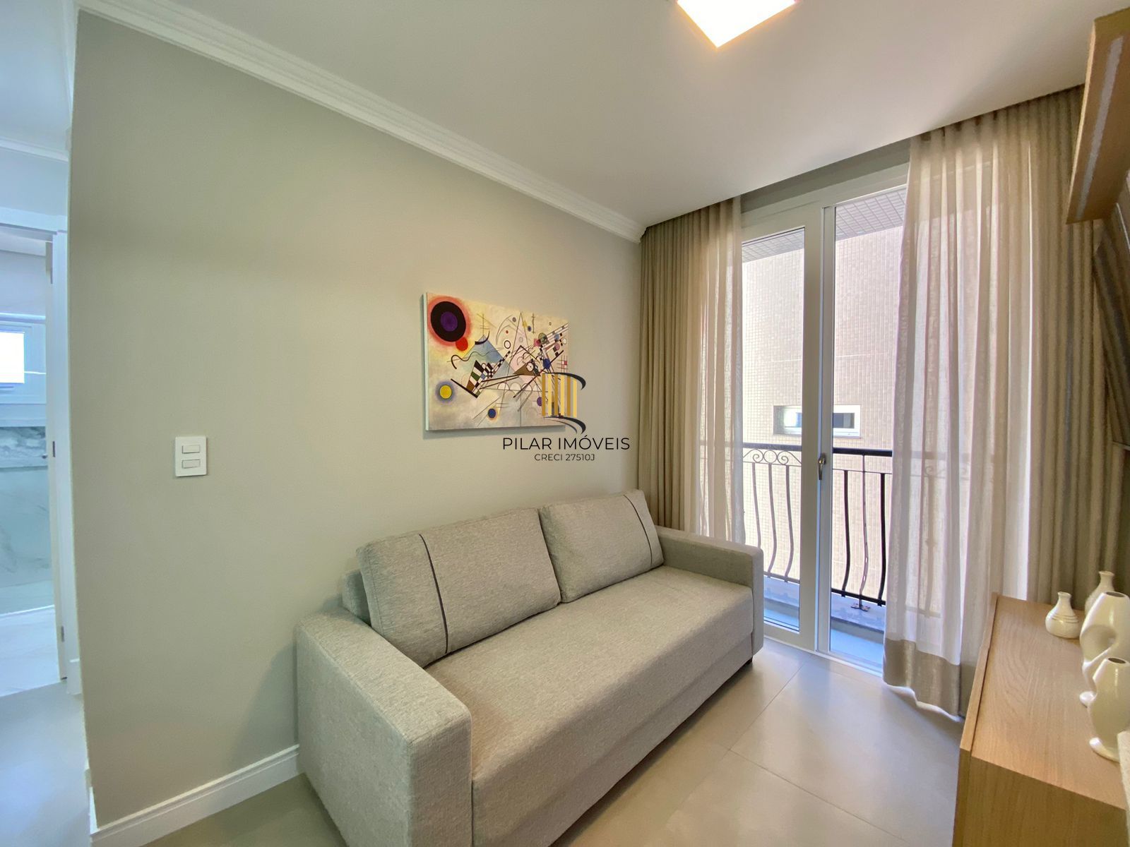 Apartamento NOVO em Capão da Canoa de 2 dormitórios e vaga