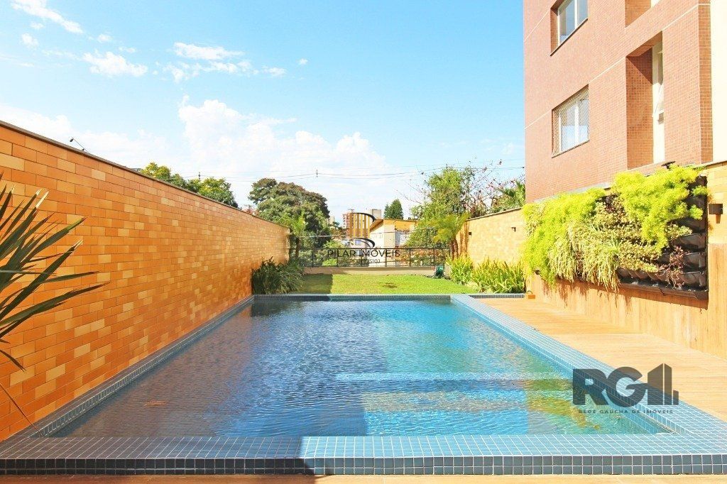 Apartamento de 2 dormitórios, vaga e infra no Passo D'areia