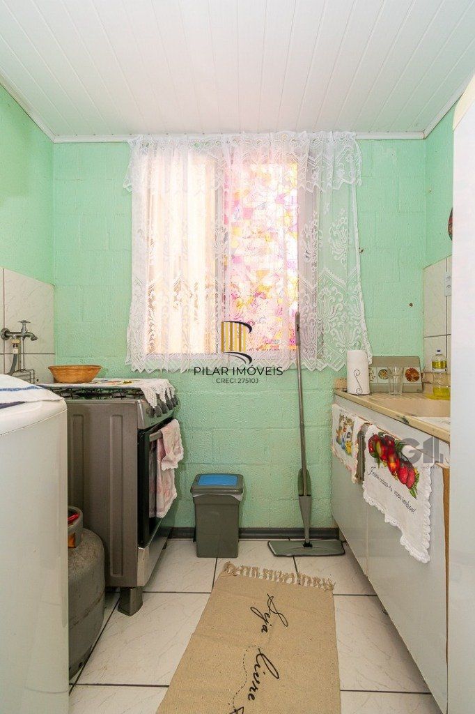 Apartamento de 2 dormitórios e vaga rotativa na Vila Nova