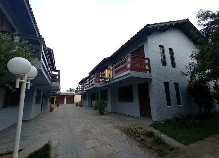 Casa Condominio para Venda - 72m², 2 dormitórios, 1 vaga - Praia Imbé