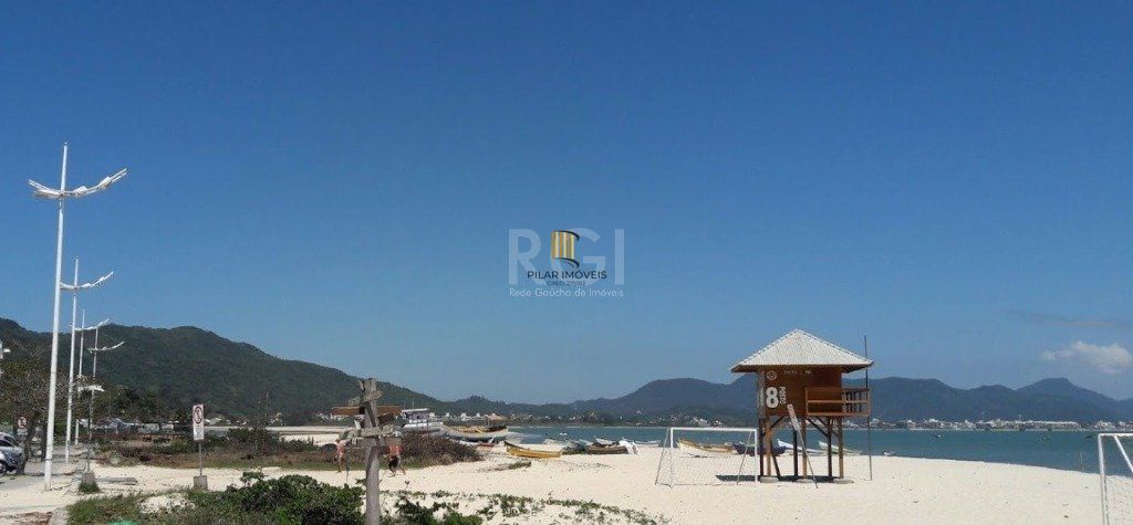 Casa Comercial para Venda - 250m², 0 dormitórios, Ponta das Canas