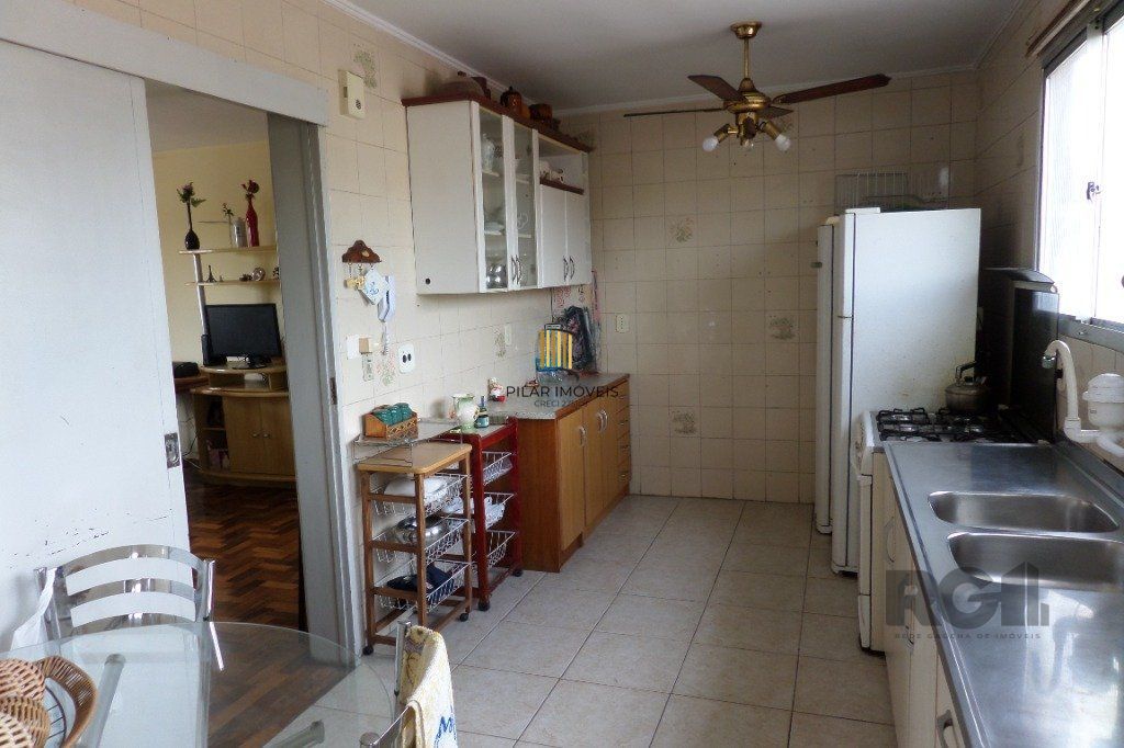 Apartamento na Glória de 2 dormitórios