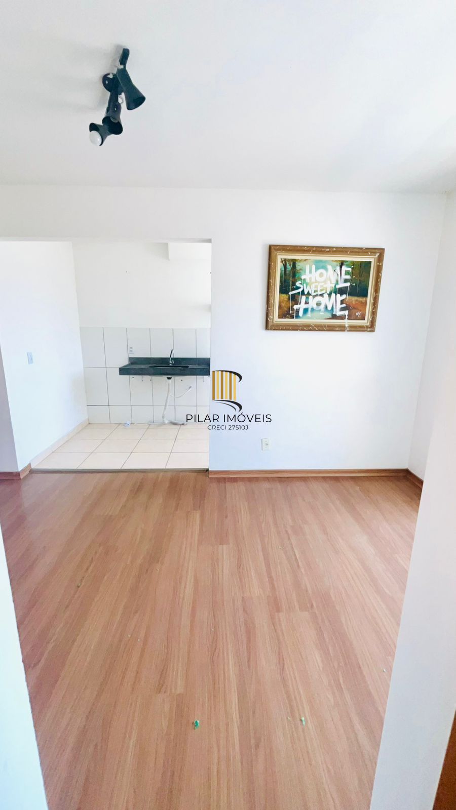 Apartamento no Porto Cruzeiro de 2 dormitórios vaga e infra