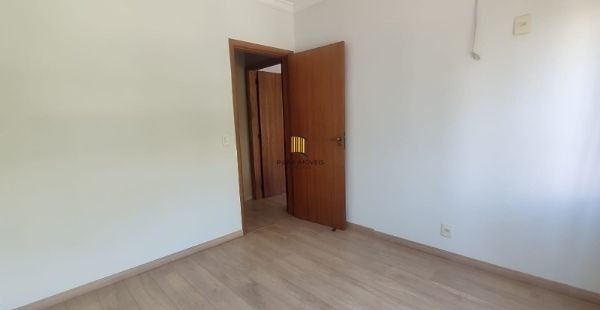 Apartamento na Cidade Baixa de 3 dormitórios e vaga