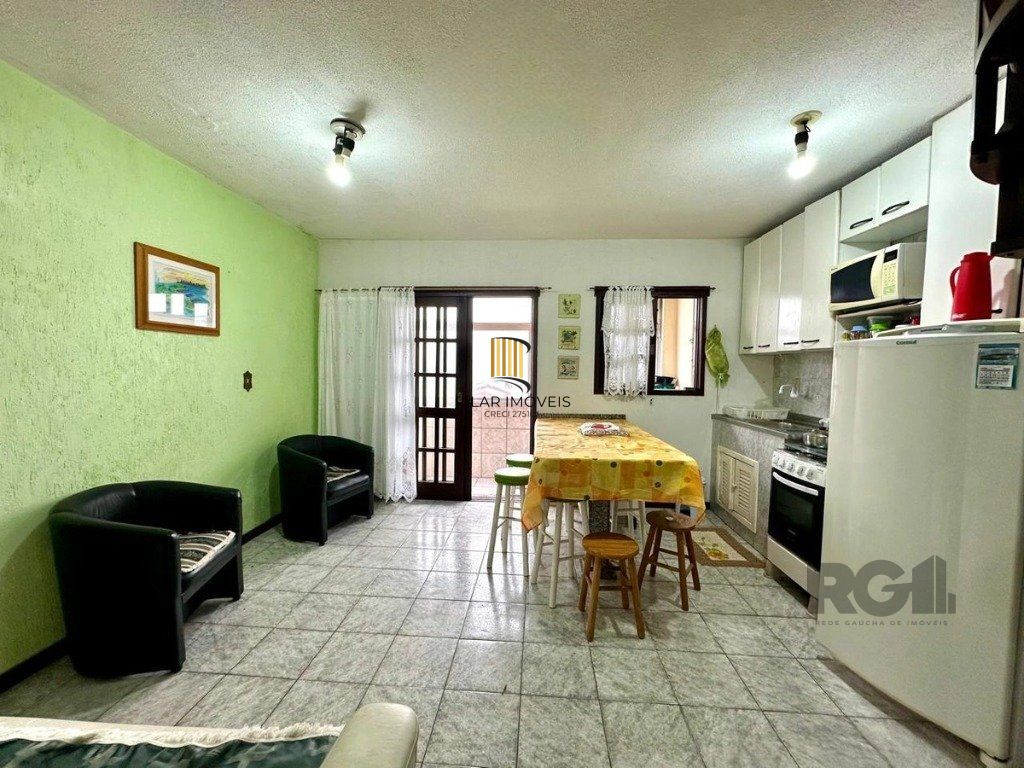 Cobertura 2 dorm. com garagem, elevador Centro de Tramandaí